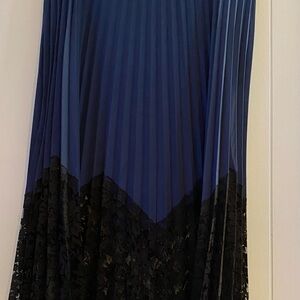 Elegant Navy Blue and Black Lace Pleated Skirt